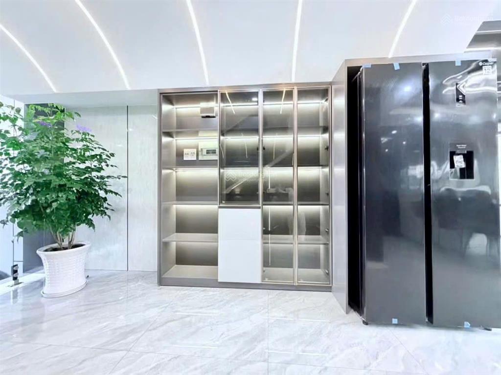 Cần bán gấp nhà mặt tiền đường hạ giá từ 7 tỷ 2 xuống còn 6 tỷ 350, 1 trệt 1 lửng 3 lầu, 4 pn, 6 wc