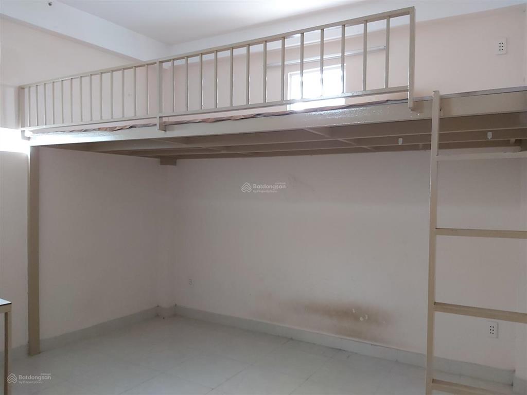 Chính chủ cho thuê phòng trọ lạc long quân  quận tân bình, có gác, máy lạnh, an ninh, vào ở ngay