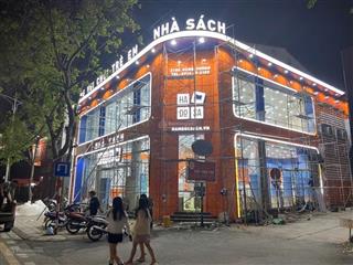 Cho thuê nhà mặt phố nguyễn văn lộc con phố đông văn phòng nhất nhì hà nội...