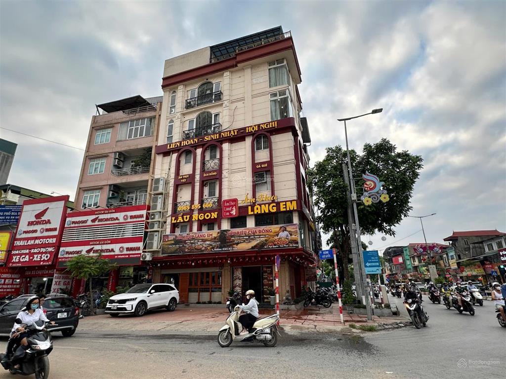 Cho thuê 150m2 x 3 tầng mặt tiền 12m giá thuê 70tr mọi mô hình