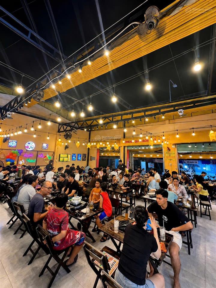 Cho thuê mặt phố nguyễn văn tuyết 200m2 x 2 tầng mặt tiền 10m phố ẩm thực gần nhiều nhãn hàng lớn