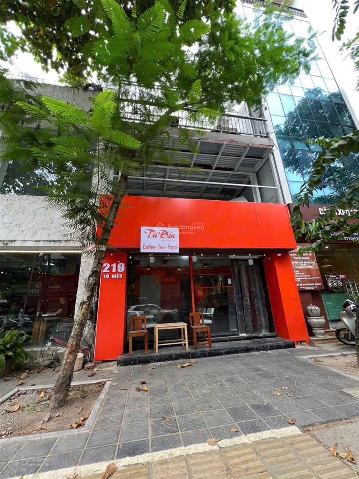 Mặt phố tô hiệu cực đông đúc dân cư  phù hợp nhà hàng  cafe ... 200m2 thông sàn mặt tiền 7m