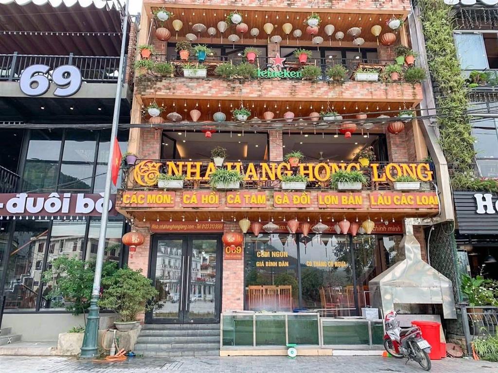 Cho thuê mặt phố khu vũ phạm hàm cực vip, dãy ăn uống sầm uất 300m2 x 5 tầng mặt tiền 15m thang máy