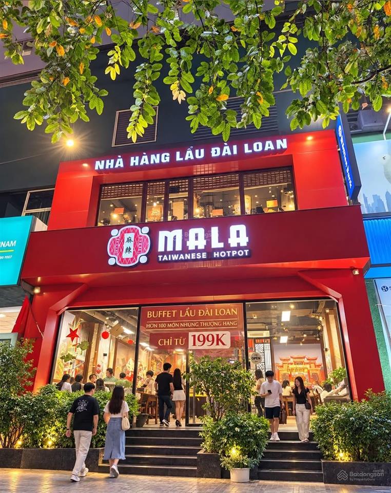 Trong lòng times city cực đẹp 70m2 x 4 tầng  cực hợp lý, phù hợp mọi mô hình