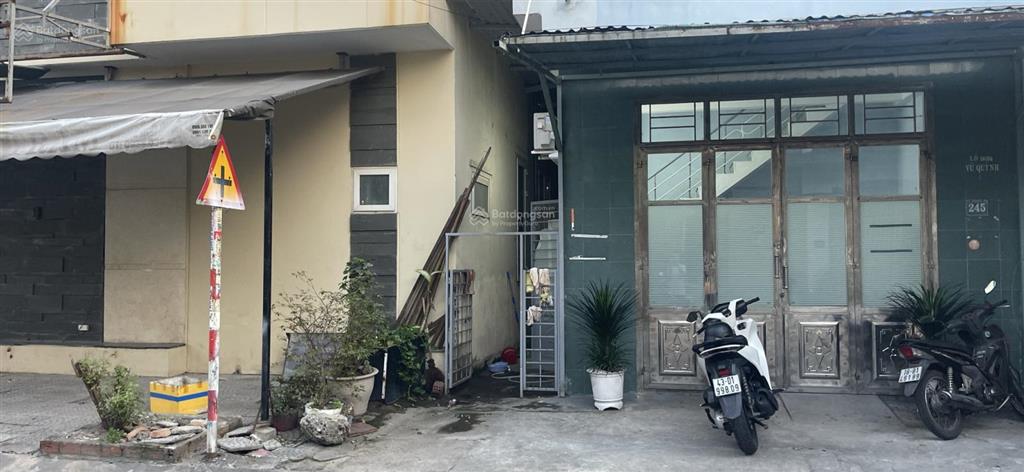 Bán nhà riêng tại 245 vũ quỳnh, 7,9 tỷ, 75m2 2 tầng