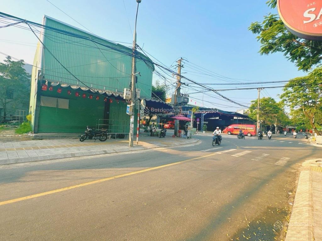 Bán 125 m2 đất mặt tiền 65tr m2 cách bến xe 500m