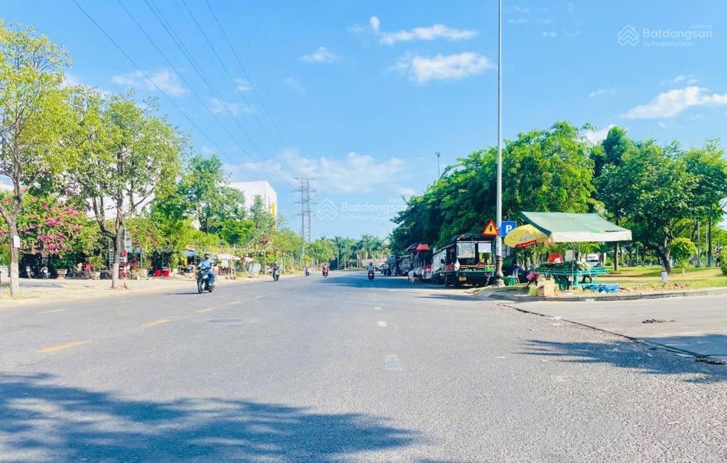 Bán nhà có dòng tiền 150tr 1 tháng hải châu đà nẵng