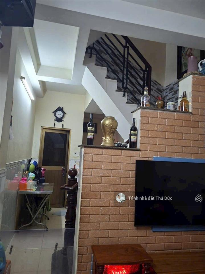 Bán nhà riêng 3pn, 3wc, 30m2 tại số 38, hiệp bình chánh, 3,8 tỷ, view đẹp, giá tốt