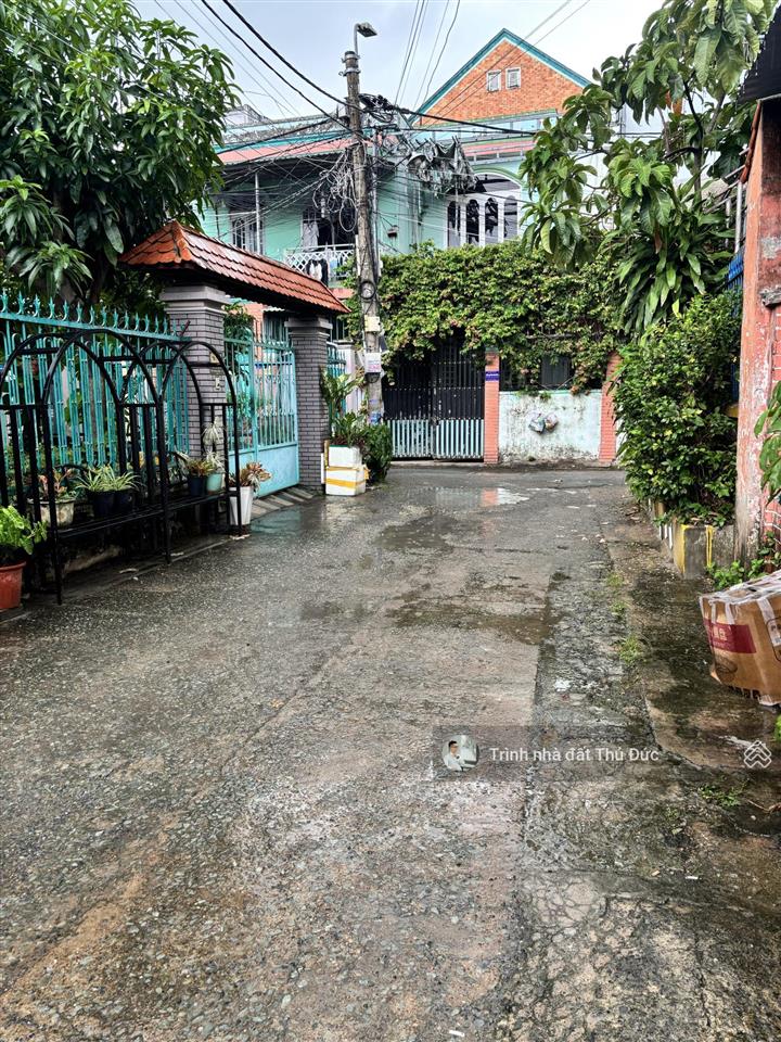 Bán gấp nhà riêng tại quốc lộ 13, hiệp bình phước, tp.thủ đức, 6,5 tỷ, 72,8 m2