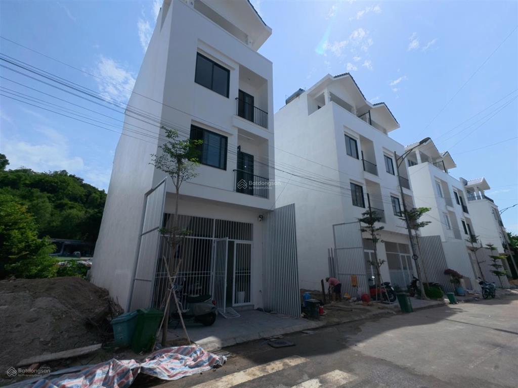 Bán lô đất đẹp khu acc vĩnh hoà  bắc nha trang (bđs độc quyền e. sea land)