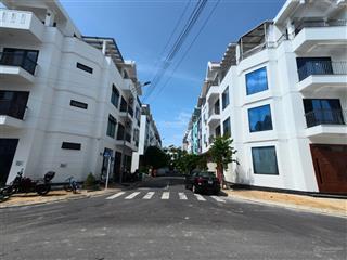 Bán lô đất đẹp khu acc vĩnh hoà  bắc nha trang (bđs độc quyền e. sea land)
