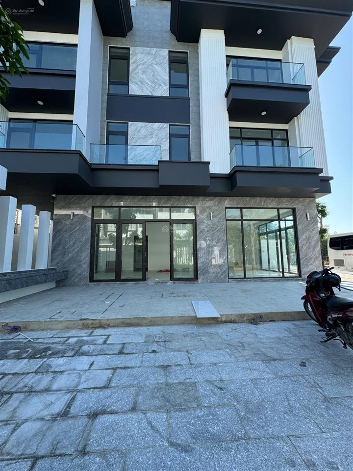 Cho thuê mặt bằng vip đường vương thừa vũ