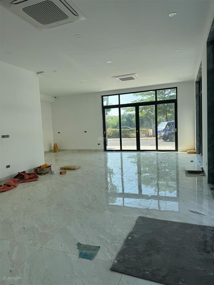 Cho thuê mặt bằng vip đường vương thừa vũ