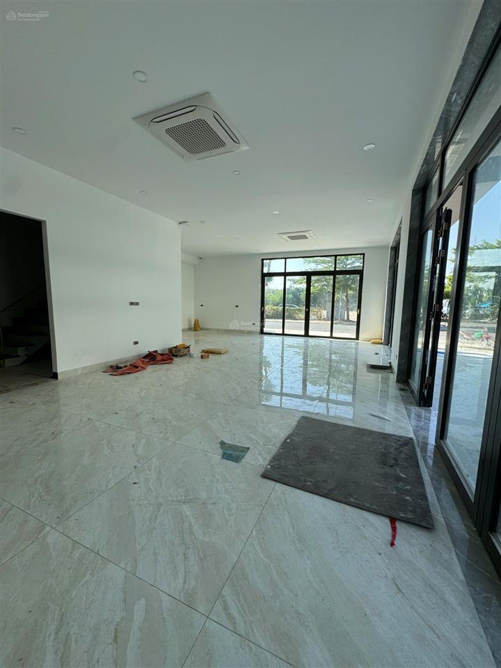 Cho thuê mặt bằng vip đường vương thừa vũ