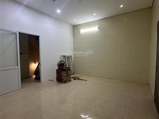 Trung tâm quận  sát phố ngõ thông chủ thiện trí bán  full nội thất