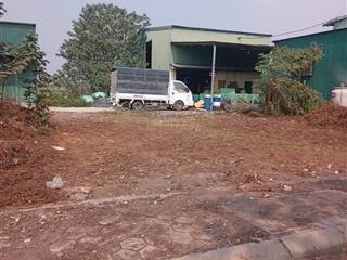 Đất đấu giá 2 mặt đường ô tô ,mặt tiền mặt hậu ô tô chạy xung quanh