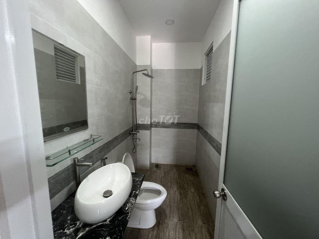 ✅ NHÀ ĐẸP- TX40-MẶT TIỀN BỜ KÊNH-DÀI sọc 4x32M- SÂN ĐỂ 4 CHIẾC XE HƠI