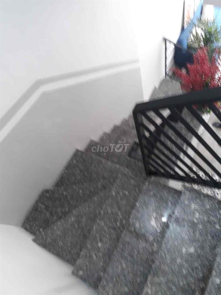 NGÃ TƯ VƯỜN LÀI - 60M2 ĐẤT, 3  tầng - 4pn- 3,390 TỶ.