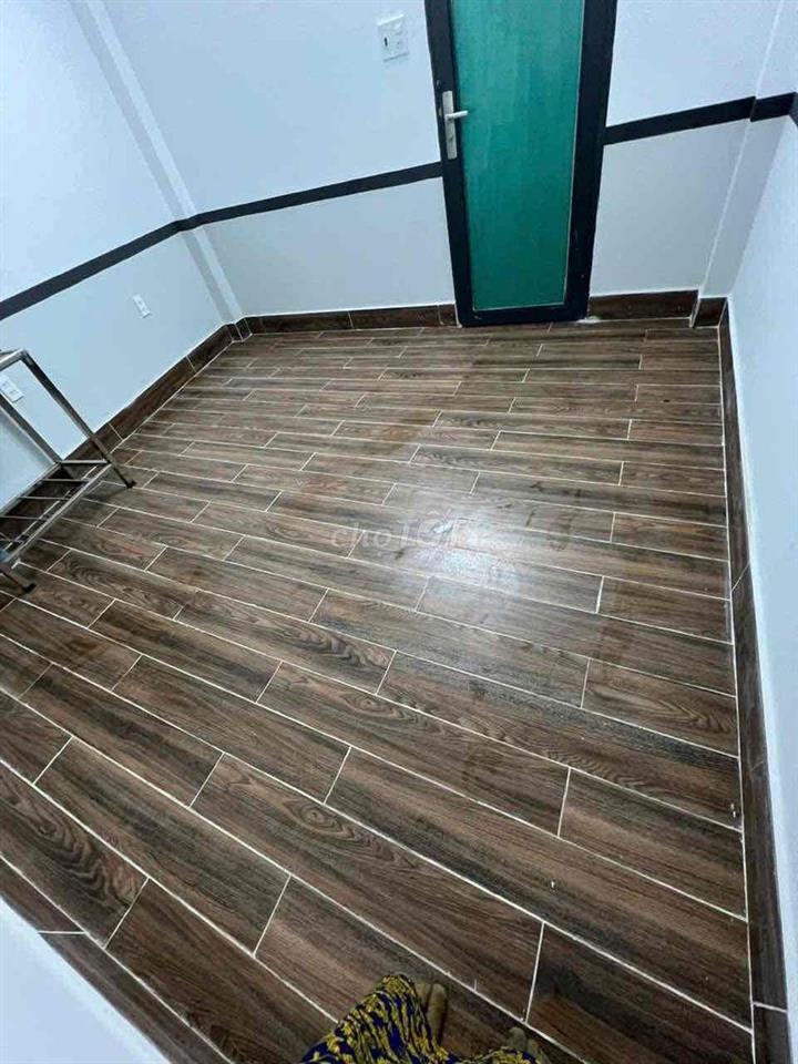 Căn hộ dịch vụ /phòng Tx32 giao 25, ngay chợ Thạnh xuân , từ 2,1-2,5tr