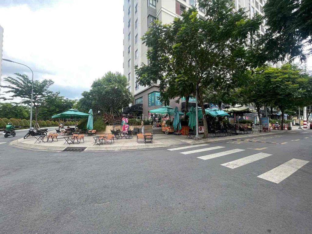 share góc Ngã tư , chung  cư picity, 1,5-3 tr bán đồ ăn vặt