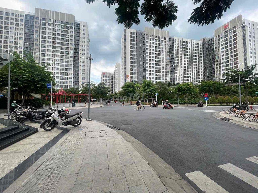 share góc Ngã tư , chung  cư picity, 1,5-3 tr bán đồ ăn vặt