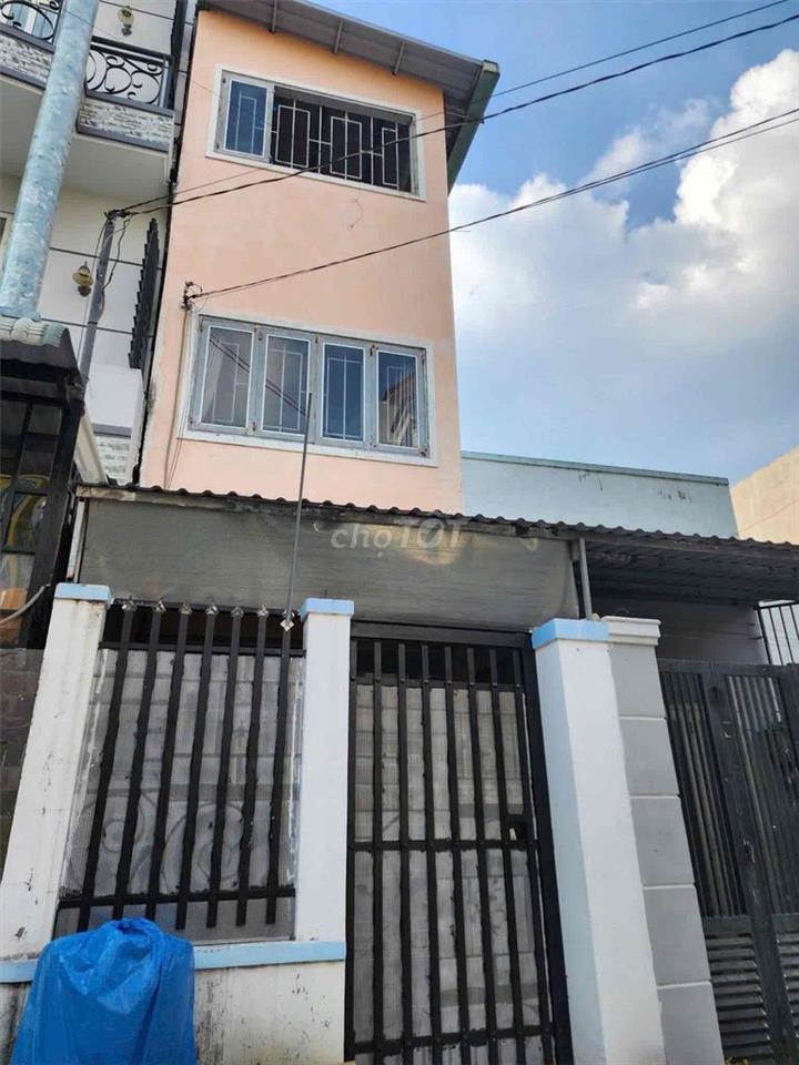 TX43 -NHÀ SỔ HỔNG CẶP- khu Vip - đường 7m thông- 2,230 tỷ + 2,390 tỷ.