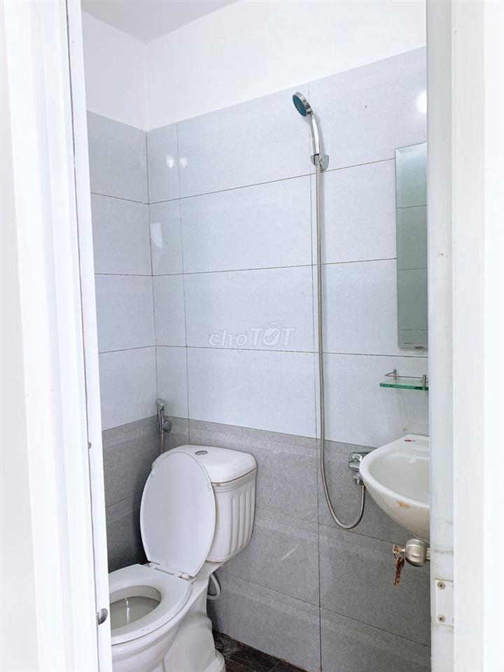 NHÀ NGUYÊN CĂN THẠNH XUÂN 33 - CÁCH CHỢ THẠNH XUÂN 300M