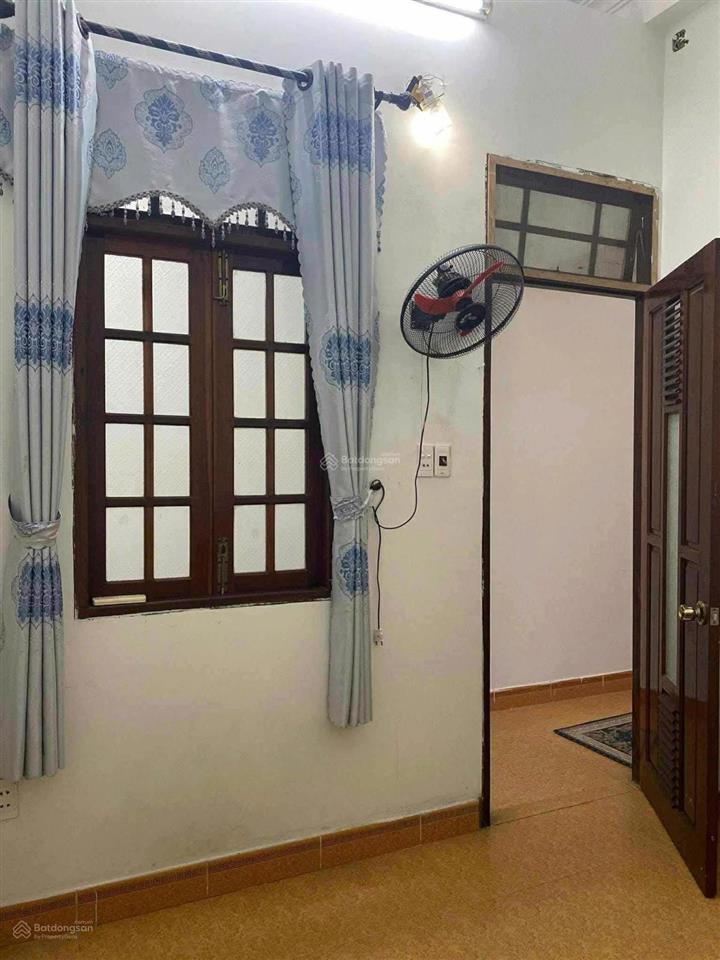 Bán nhà mặt tiền gần bến xe, đường đoàn hữu trưng, hòa an, cẩm lệ. dt 107m2,3 tầng, 6,8 tỷ.