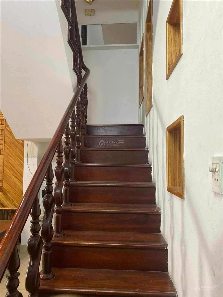 Bán nhà mặt tiền gần bến xe, đường đoàn hữu trưng, hòa an, cẩm lệ. dt 107m2,3 tầng, 6,8 tỷ.
