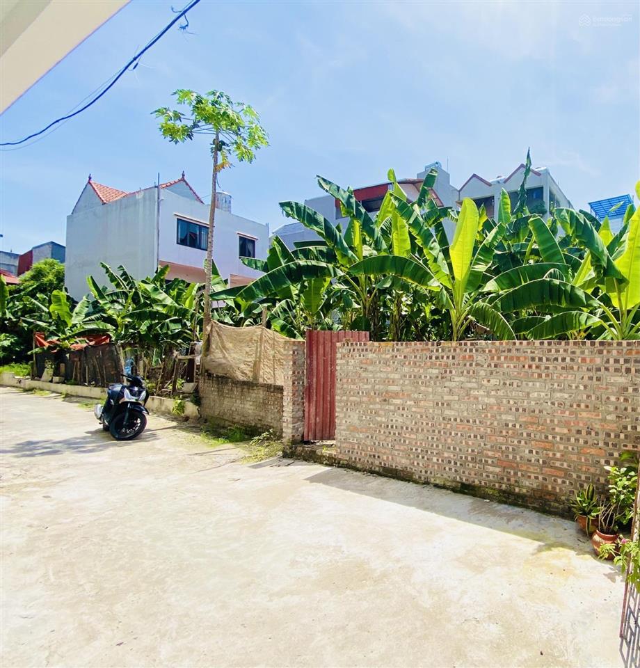 Bán đất giang biên, kẻ tạnh, dt 74m2, mt 4.2m, ôtô đỗ cửa. giá 11,9tỷ