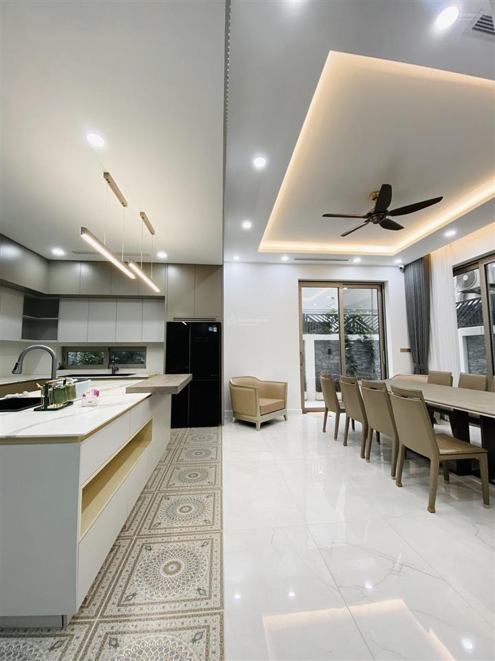 Bán biệt thự kđt việt hưng 190m  nhà mới, thang máy, full nội thất, sân vườn đẹp  giá 57