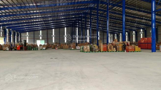 Bán xưởng 2.350m2 tân phước khánh, ngã tư miếu ông cù, ngang 30m thuê 120tr/tháng tân uyên chỉ 27tỷ