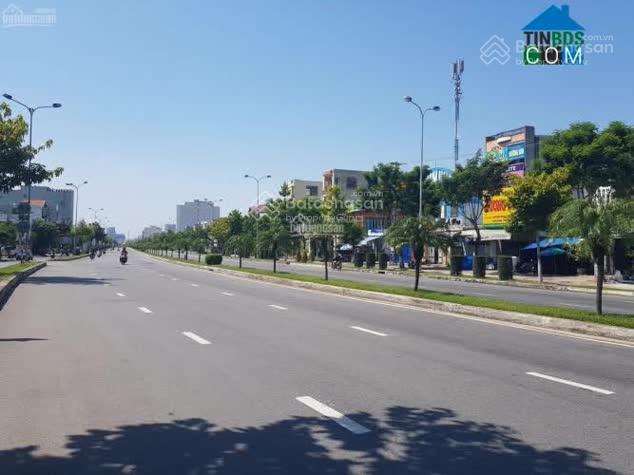 Căn hộ 6 tầng full dòng tiền mặt tiền hồ xuân hương