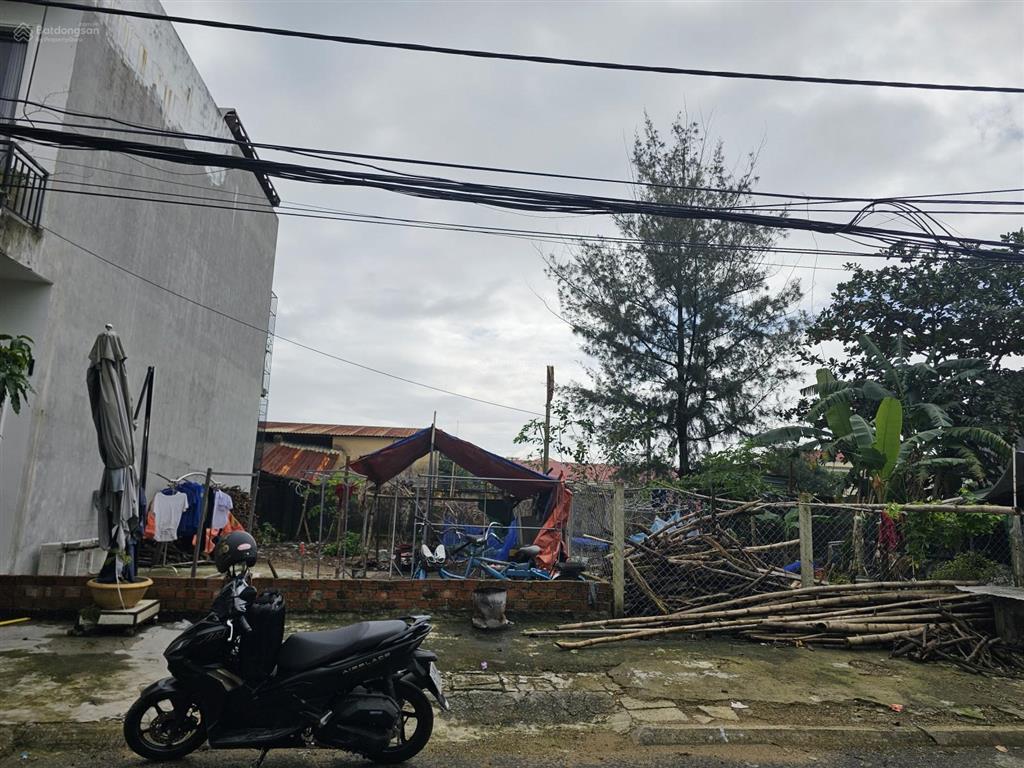 Cực hiếm, cặp đất sát biển nguyễn tất thành, 160m2 ngang 14m, xây căn hộ, giá chỉ 9.95 tỷ.
