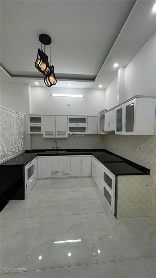 Siêu hot nhà 2 tầng mt thanh tịnh, đường 10.5m, 100m²