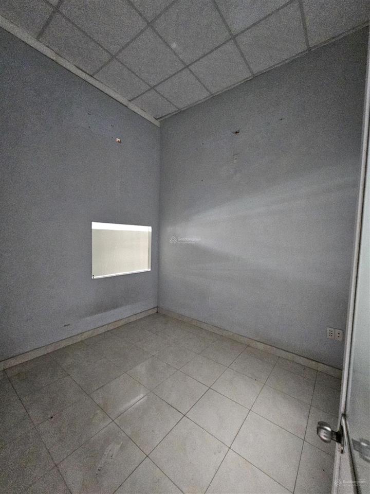 Gấp bán nhà 2 tầng trung tâm hòa cường vị trí đẹp, giá tốt