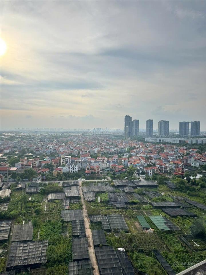 Bán căn 45m2 1n + toà westbay b, giá tốt