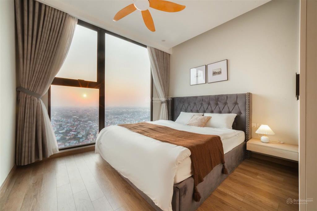 Bán 3n 2vs onsen 89m2  view hồ  nội thất đẹp  chỉ 7.6 tỷ
