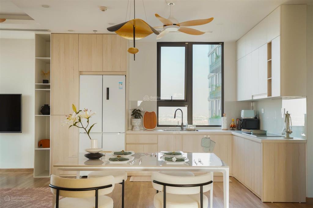 Bán 3n 2vs onsen 89m2  view hồ  nội thất đẹp  chỉ 7.6 tỷ