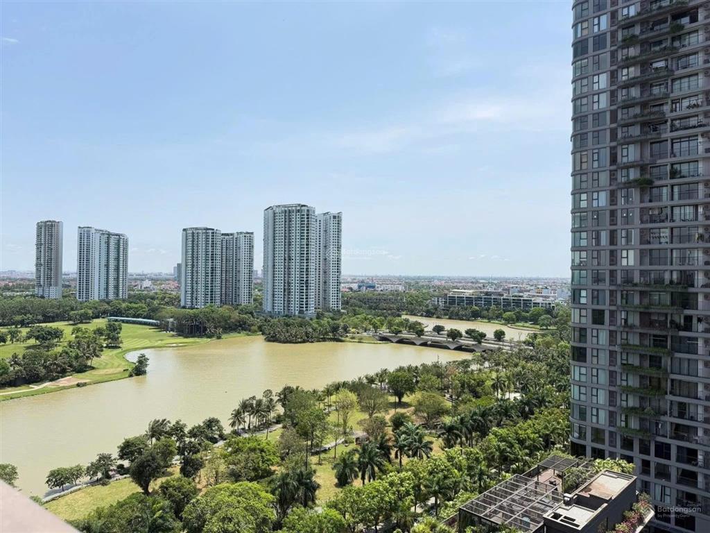 Giá hời  bán 3n2vs trục 08/08a 98m  view golf || giá 8.8 tỷ