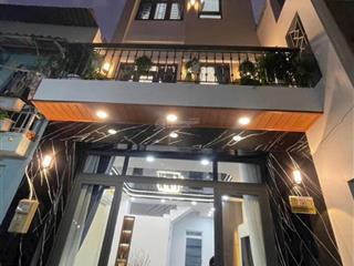 Nhà 4 tầng / 2 mặt tiền trước và sau. 30m ra mặt tiền