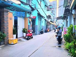 Nhà 4 tầng hẻm xe hơi gần mặt tiền huỳnh tấn phát.