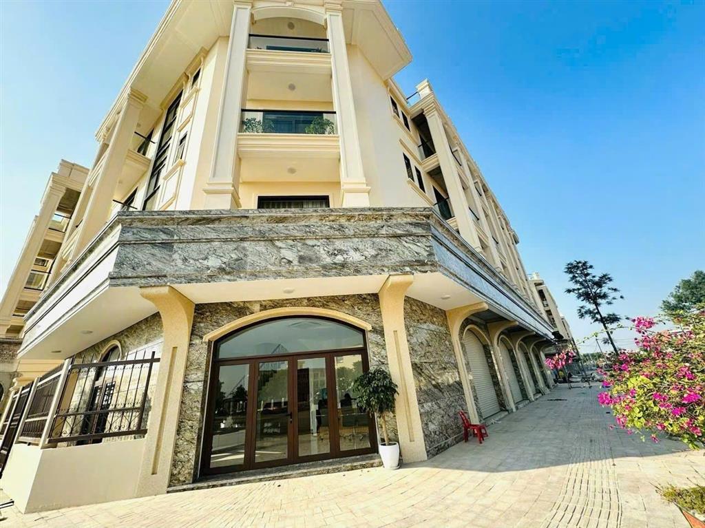 10 căn ngoại giao duy nhất tại him lam thượng phúc thường tín giá đặc biệt  phụ trách 0941 884 ***