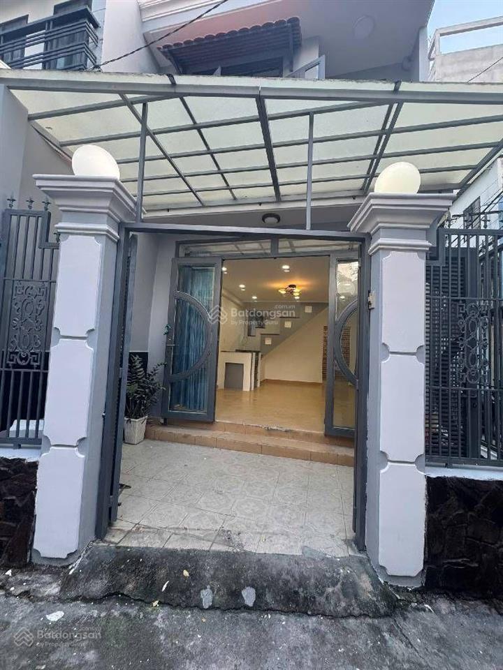 Nhà đẹp bùi đình túy  lô góc  gần 50m2  2tầng btct  sát mặt tiền  chỉ 6.x tỷ  bình thạnh.