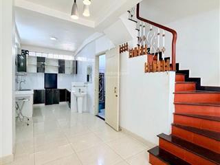 Nhà đẹp phan đình phùng  hơn 40m2  4 tầng btct  ngay ngã tư phú nhuận  chỉ 6.x tỷ