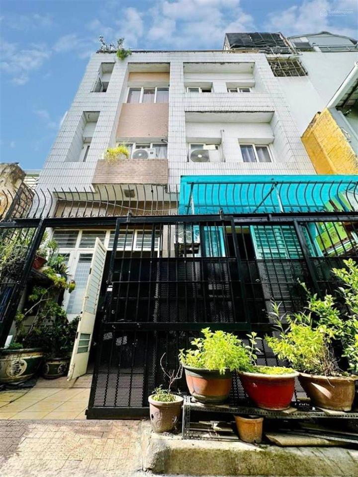 Nhà đẹp bình thạnh  46m2  4tầng btct  hẻm xe hơi sát mặt tiền  phan văn trị  10'sân bay .