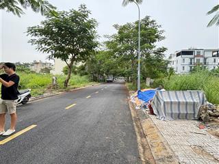 Bán đất khu dân cư cát lái đường 12m vị trí đẹp