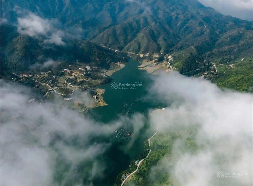 Chính chủ bán 3000m2 đất thị xã sapa, mặt đường chính, rộng, đẹp, phù hợp homesay, nhà hàng