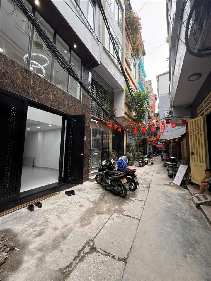 Siêu phẩm bạch mai lô góc 2 mặt thoáng gara ô tô thang máy nhập khẩu cao cấp