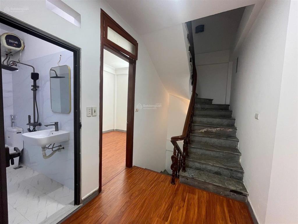 Siêu phẩm đại la 42m² x 5 tầng  mặt tiền 5m hiếm có  giá 9.8 tỷ (lõi hai bà trưng)